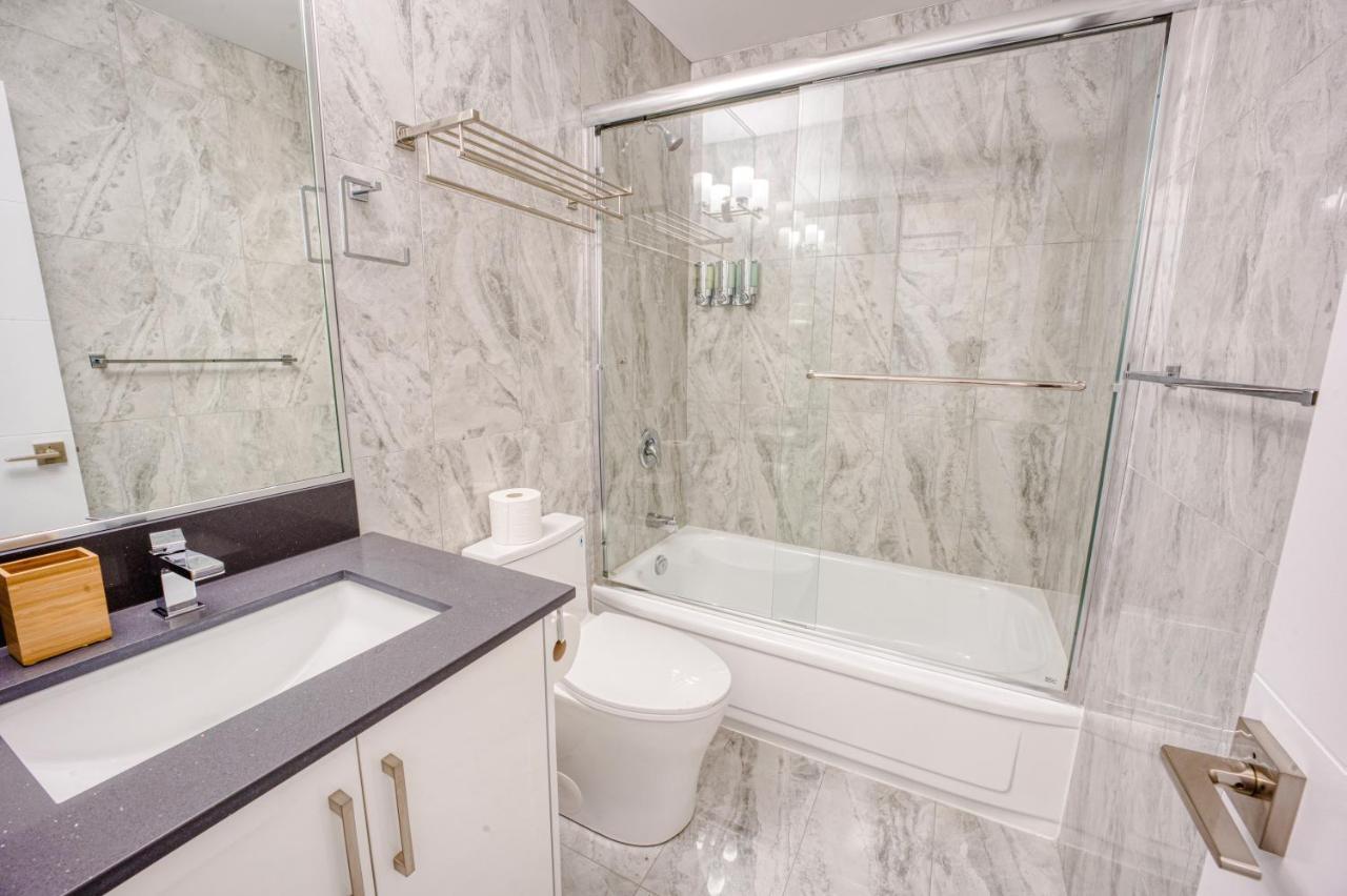 Harrison Grand Motel Harrison Hot Springs Εξωτερικό φωτογραφία