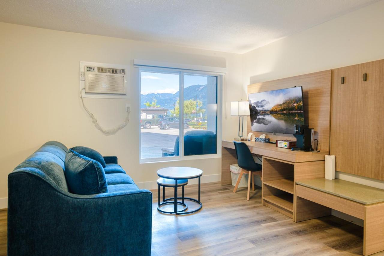 Harrison Grand Motel Harrison Hot Springs Εξωτερικό φωτογραφία