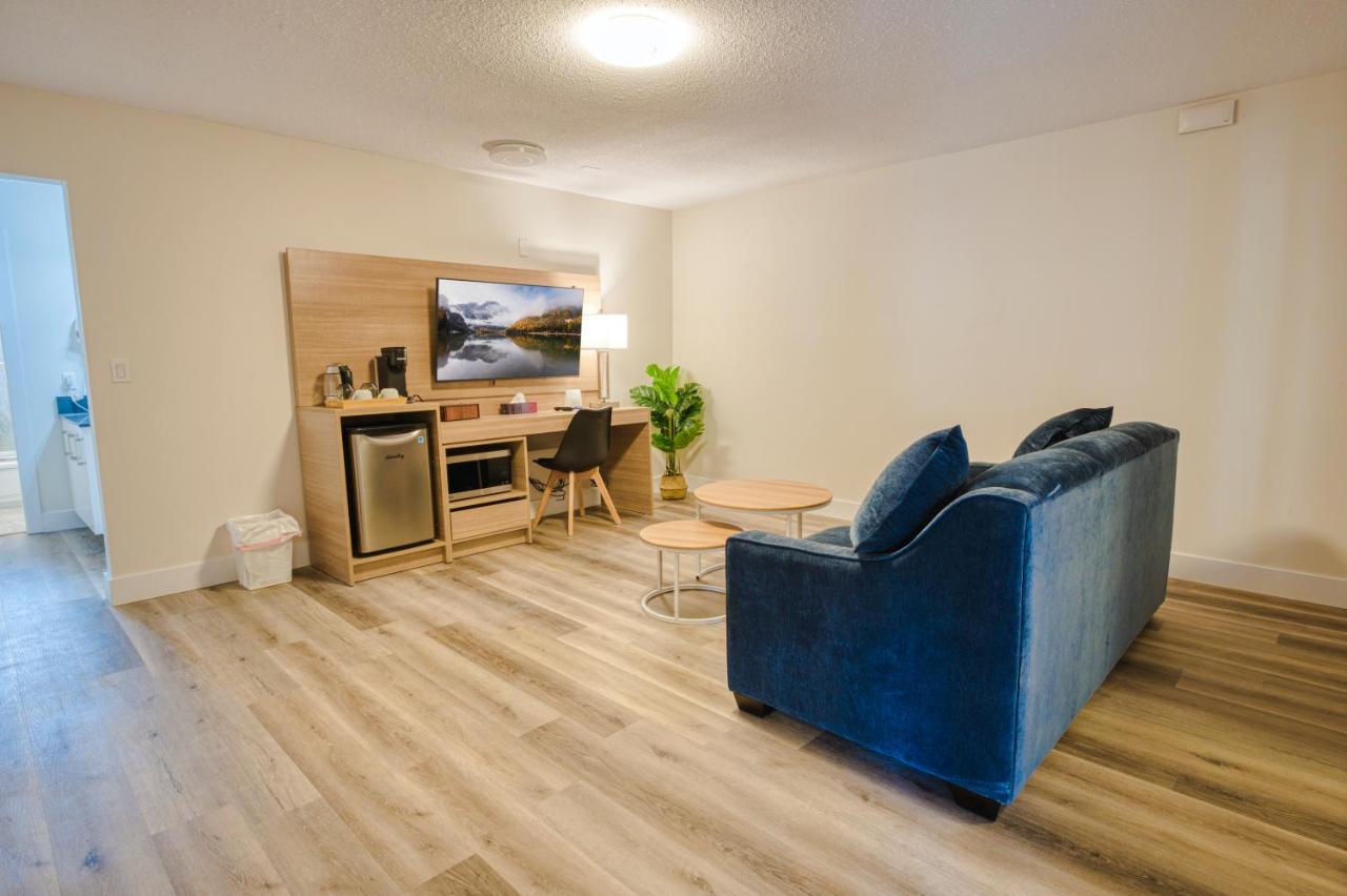 Harrison Grand Motel Harrison Hot Springs Εξωτερικό φωτογραφία