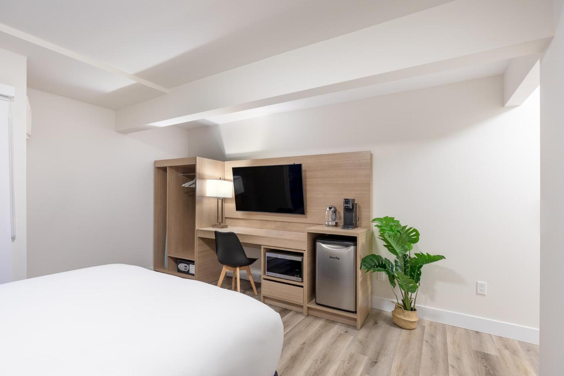 Harrison Grand Motel Harrison Hot Springs Εξωτερικό φωτογραφία